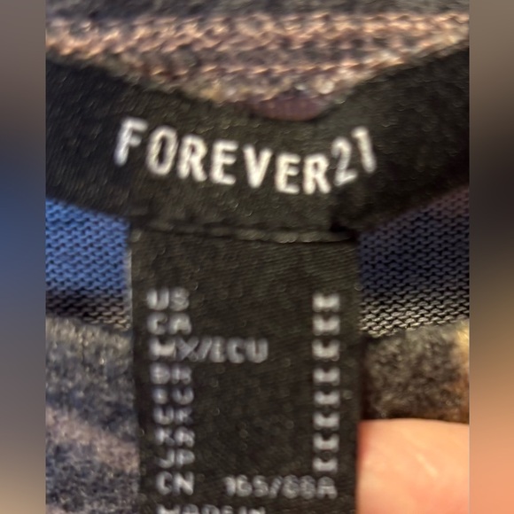 Forever 21 Top M - Picture 3 of 7